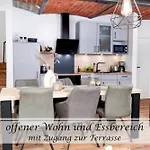 Appartement Freia - Gulfhof Nahe Greetsiel Mit Sauna, Garten & 3 Schlafzimmern Krummhörn
